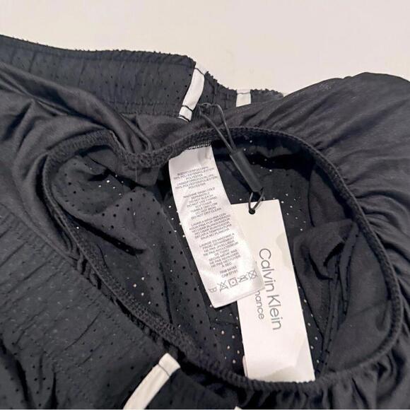 Calvin Klein Performance Women's Running Shorts, short - Picture 9 of 10